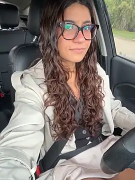 Snapshot of ValeriEvan chatting on 03-02-26, 08:05 ValeriEvan online show from 03-02-26, 08:05