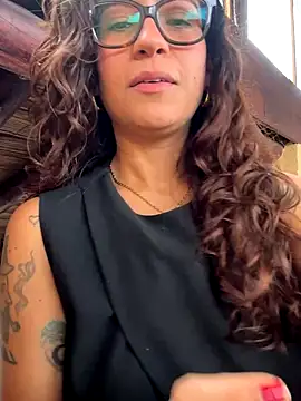 Snapshot of ValeriEvan chatting on 09-16-25, 08:21 ValeriEvan online show from 09-16-25, 08:21