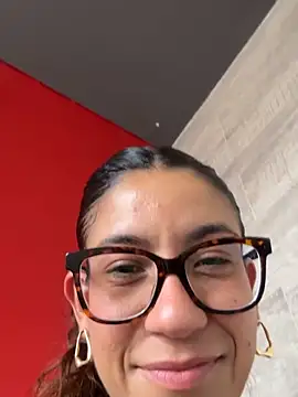 Snapshot of ValeriEvan chatting on 05-22-26, 06:50 ValeriEvan online show from 05-22-26, 06:50