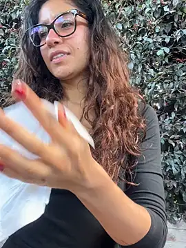 Snapshot of ValeriEvan chatting on 11-22-25, 08:29 ValeriEvan online show from 11-22-25, 08:29