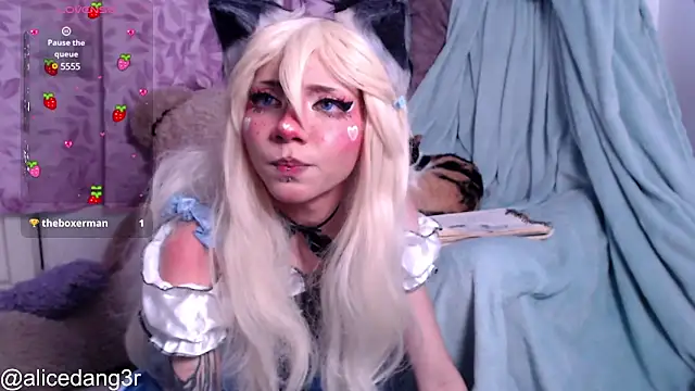 Alicedangerrr online show from 02-15-25, 12:26