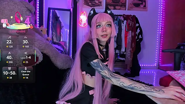 Alicedangerrr online show from 05-15-26, 05:49