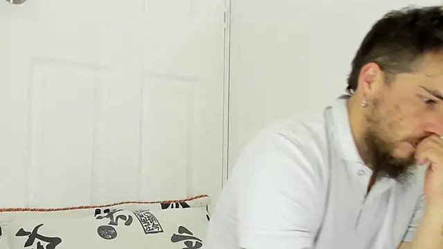 Beard xox online show from 02-26-26, 01:49