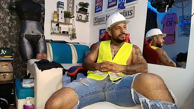 Leenar Key online show from 01-13-26, 11:52