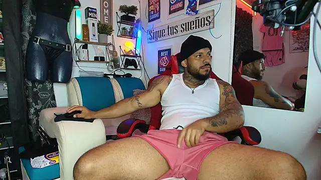 Leenar Key online show from 04-08-26, 12:39