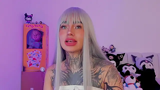 Snapshot of shadowcatt_ chatting on 10-26-25, 08:31 shadowcatt online show from 10-26-25, 08:31