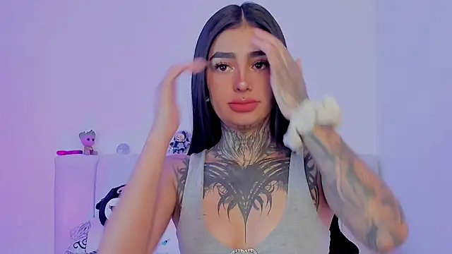 Snapshot of shadowcatt_ chatting on 09-30-25, 05:52 shadowcatt online show from 09-30-25, 05:52