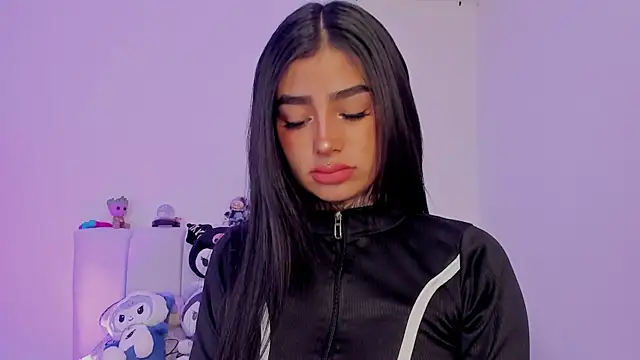 Snapshot of shadowcatt_ chatting on 09-26-25, 04:58 shadowcatt online show from 09-26-25, 04:58