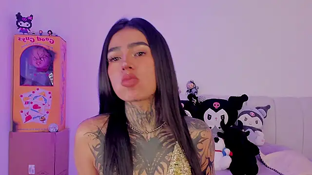 Snapshot of shadowcatt_ chatting on 10-28-25, 08:52 shadowcatt online show from 10-28-25, 08:52