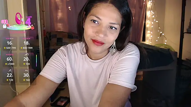 makennaa  online show from 10-15-25, 10:23