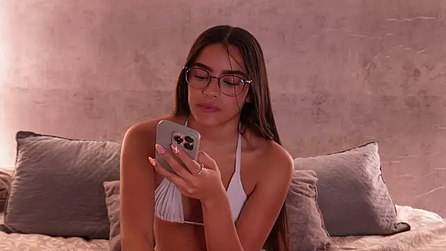 Nicky and Blake online show from 03-08-26, 07:28