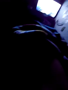 slawlargo01 online show from 04-01-26, 07:53