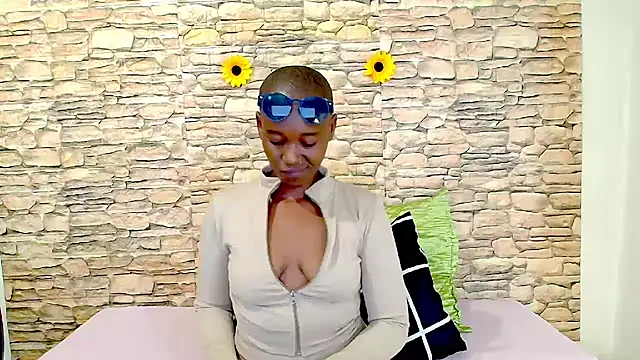 Snapshot of EbonyOlive69 chatting on 05-15-26, 05:55 EbonyOlive69 online show from 05-15-26, 05:55