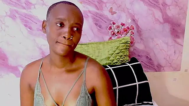 EbonyOlive69 online show from 02-12-26, 05:23