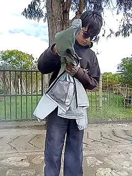 Cuervo maniaco online show from 11-24-25, 02:39