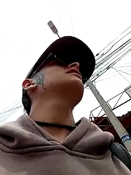 Snapshot of Cuervo_maniaco chatting on 03-02-25, 04:47 Cuervo maniaco online show from 03-02-25, 04:47