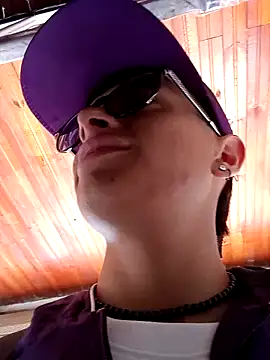 Snapshot of Cuervo_maniaco chatting on 12-26-24, 06:12 Cuervo maniaco online show from 12-26-24, 06:12