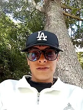 Snapshot of Cuervo_maniaco chatting on 01-29-25, 06:50 Cuervo maniaco online show from 01-29-25, 06:50