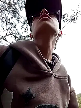 Snapshot of Cuervo_maniaco chatting on 12-28-24, 07:11 Cuervo maniaco online show from 12-28-24, 07:11