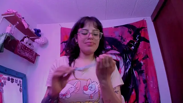 Lucyfx666 online show from 05-26-26, 07:12