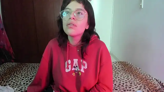 Snapshot of Lucyfx666 chatting on 09-22-25, 11:49 Lucyfx666 online show from 09-22-25, 11:49