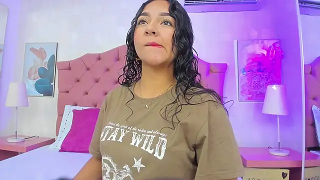 VictoriaBlakee online show from 02-21-25, 11:55