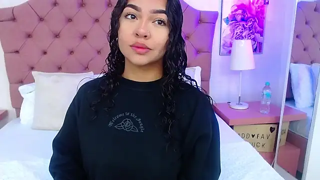 VictoriaBlakee online show from 03-21-25, 11:44