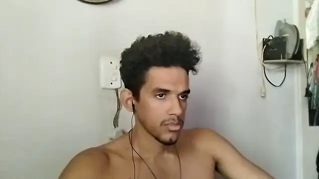 RenziTatte online show from 10-14-25, 04:40