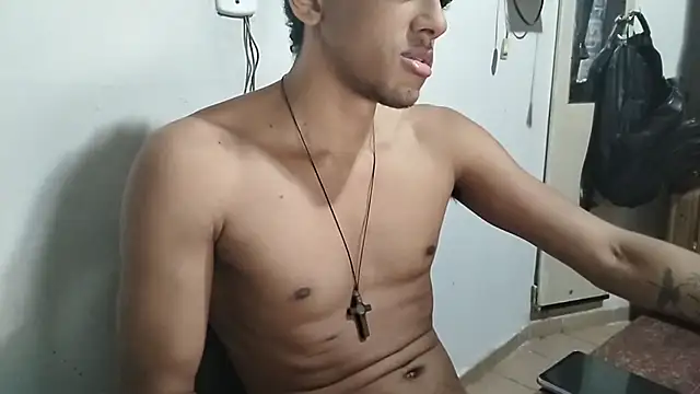 RenziTatte online show from 11-05-25, 02:14