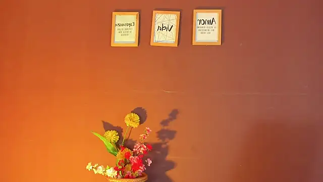 wini fer online show from 11-18-25, 12:19