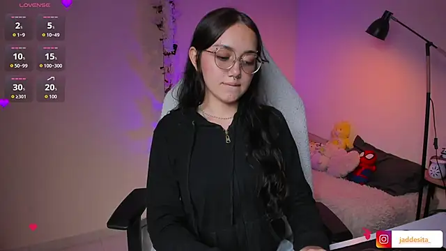 suzumi   online show from 03-26-26, 04:22