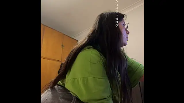 Snapshot of Mizztikaa chatting on 11-20-25, 06:52 Mizztikaa online show from 11-20-25, 06:52