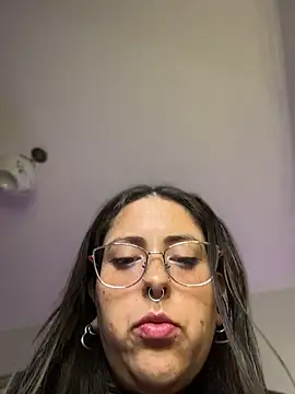 Mizztikaa online show from 05-06-26, 06:23
