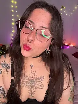 Mizztikaa online show from 07-14-26, 06:03
