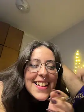 Mizztikaa online show from 03-18-26, 11:37