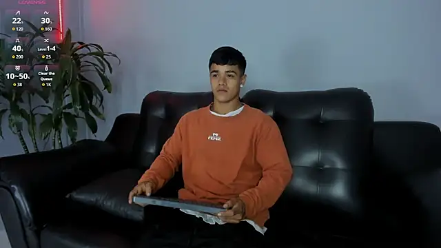 Rob saenz  online show from 09-26-25, 03:52