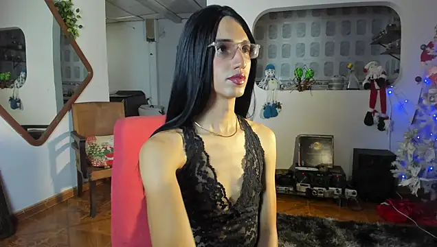 CharlotteLauren online show from 12-22-25, 10:32