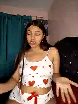 Snapshot of Nahiara_velez chatting on 02-15-25, 01:53 Nahiara velez online show from 02-15-25, 01:53