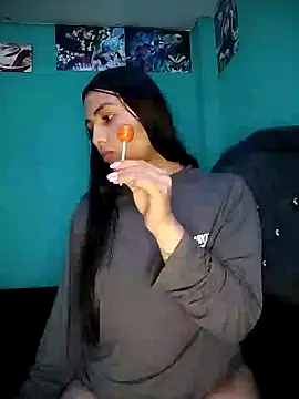 Nahiara velez online show from 02-21-26, 07:49