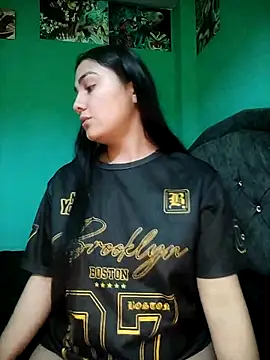 Nahiara velez online show from 05-06-26, 10:58