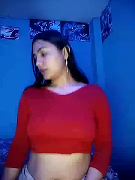 Nahiara velez online show from 11-16-25, 01:21