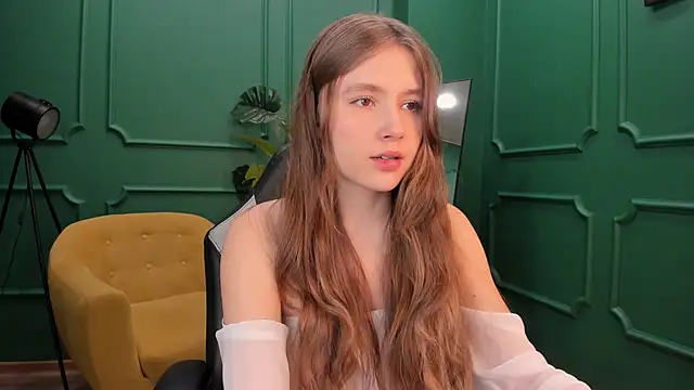 MaryannSoftt online show from 01-29-25, 03:26