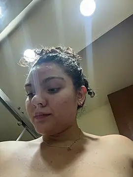 Snapshot of eva_y_marcelo chatting on 03-01-26, 12:16 eva y marcelo online show from 03-01-26, 12:16
