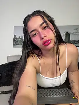 SophieRoyals online show from 03-13-26, 12:21