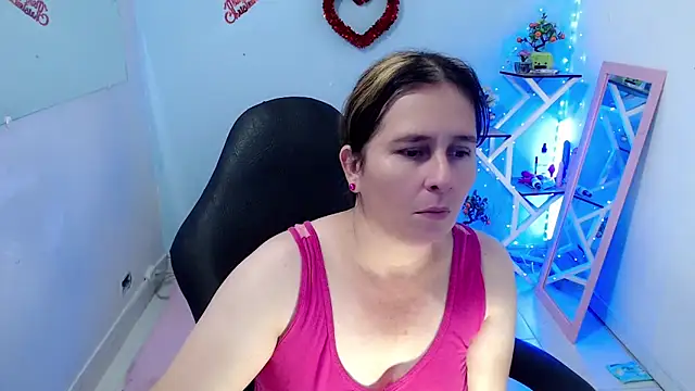 victoria jones online show from 02-21-26, 01:35