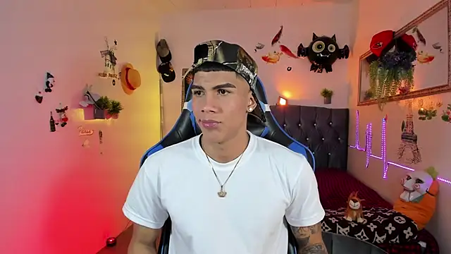 Damian latinxxx online show from 11-07-25, 03:11