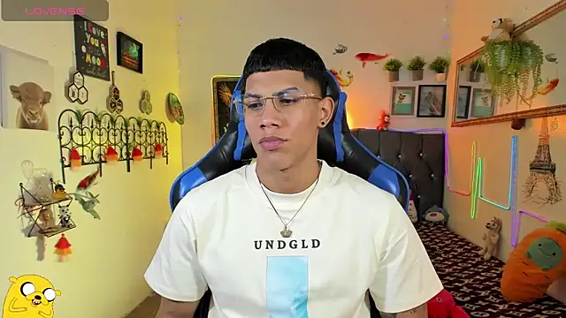 Damian latinxxx online show from 01-09-26, 03:13