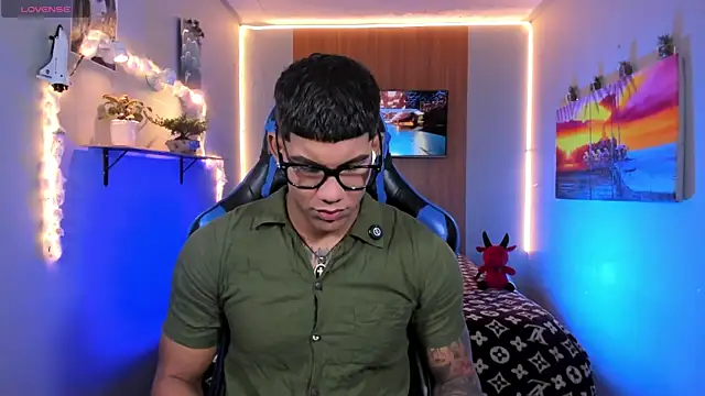 Damian latinxxx online show from 07-30-26, 09:08