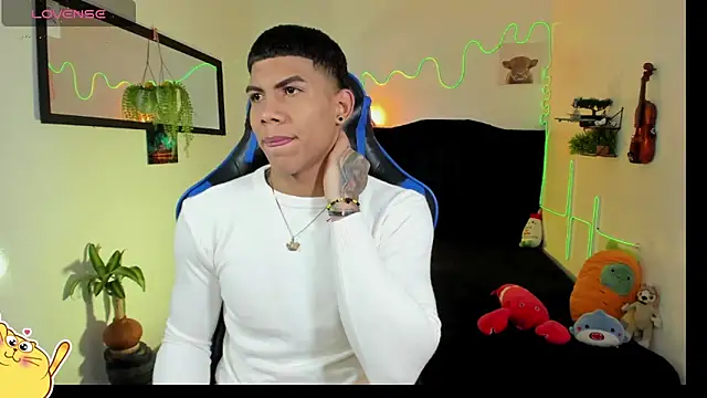 Damian latinxxx online show from 02-25-26, 12:11