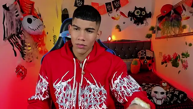 Damian latinxxx online show from 10-29-25, 03:16